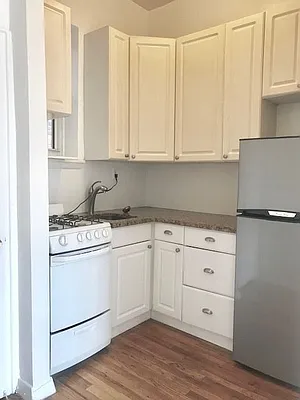 Rented by Zumper Inc | media 8
