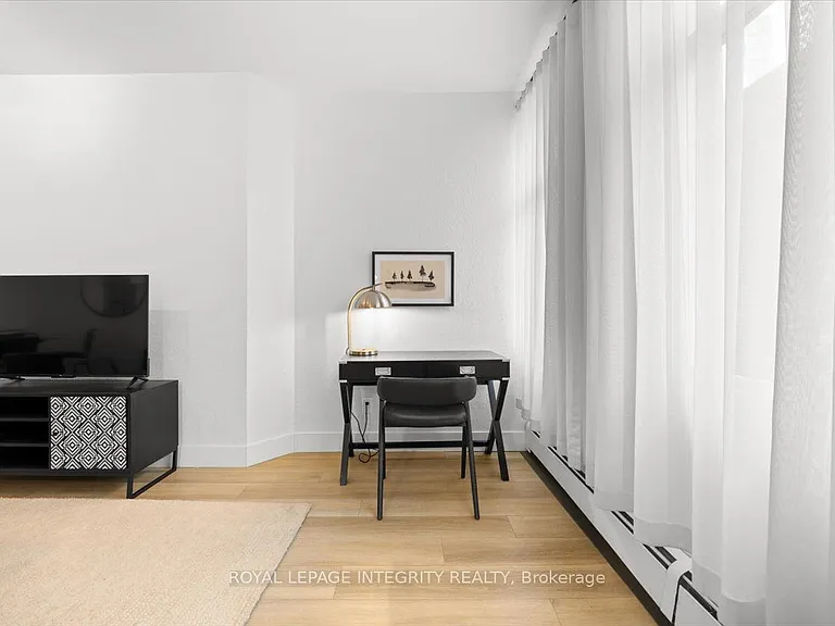 161 Laurier Ave W #617 — Photo 9