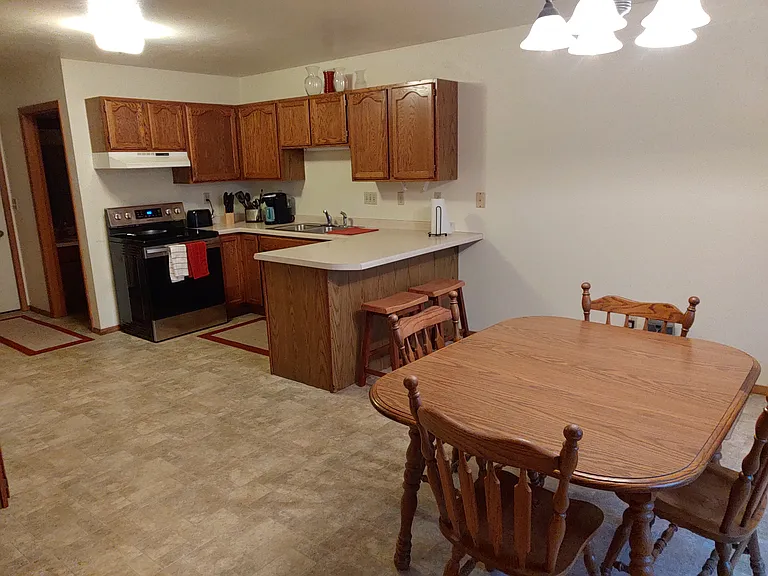 3506 E River Dr — Photo 5