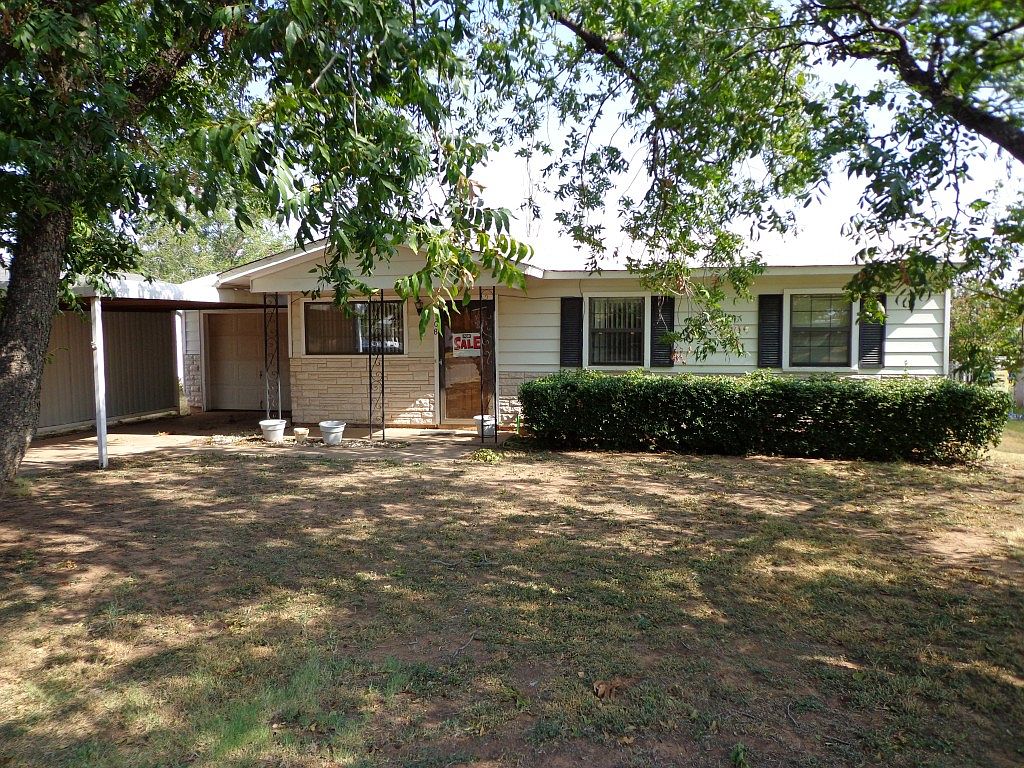 1108 W Field St, Grandfield, OK 73546 Zillow