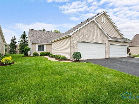 2nd image of 1446 Riverwalk Ct #6