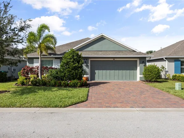 332 Sandcrest Cir, Sebastian, FL 32958