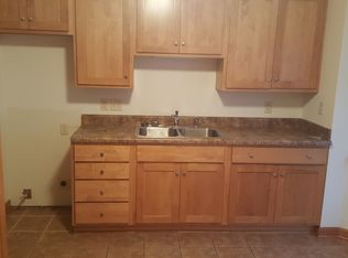 3272 N 48th St, Milwaukee, WI 53216