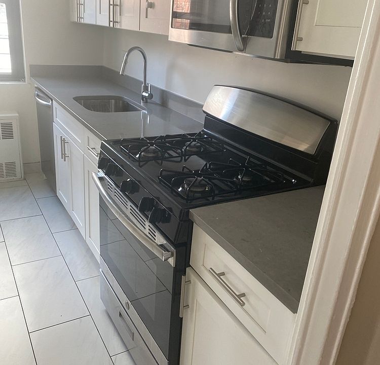 1st image of 305 E 86th St #3GE