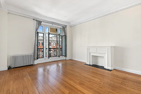 Rented by Corcoran | media 15