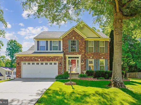 2465 Woodland Ct, Chesapeake Beach, MD 20732