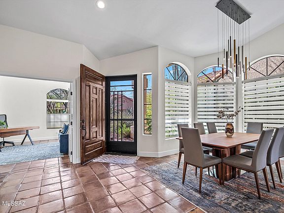 5th image of 6020 N Coatimundi Dr