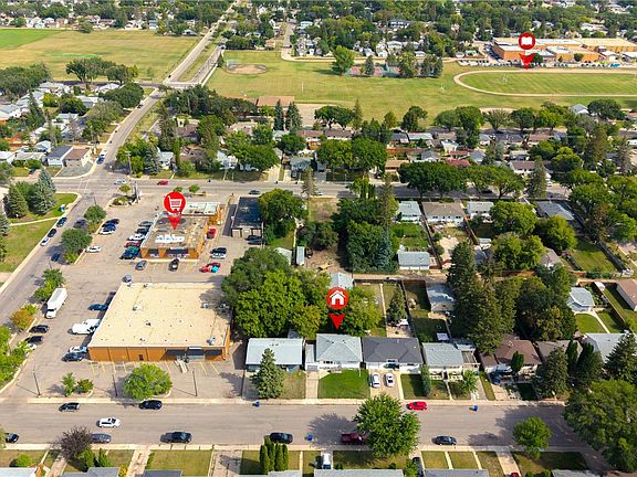 3rd image of 614 Q Avenue N