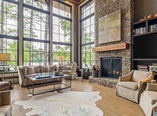 138 Smyer Lake Ln, Leeds, AL 35094