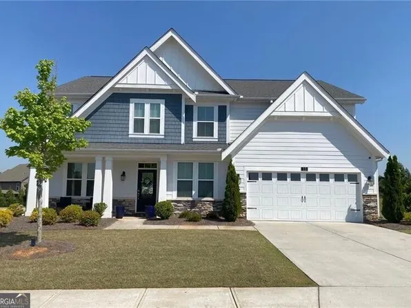 13 Candlewood Ln, Hoschton, GA 30548
