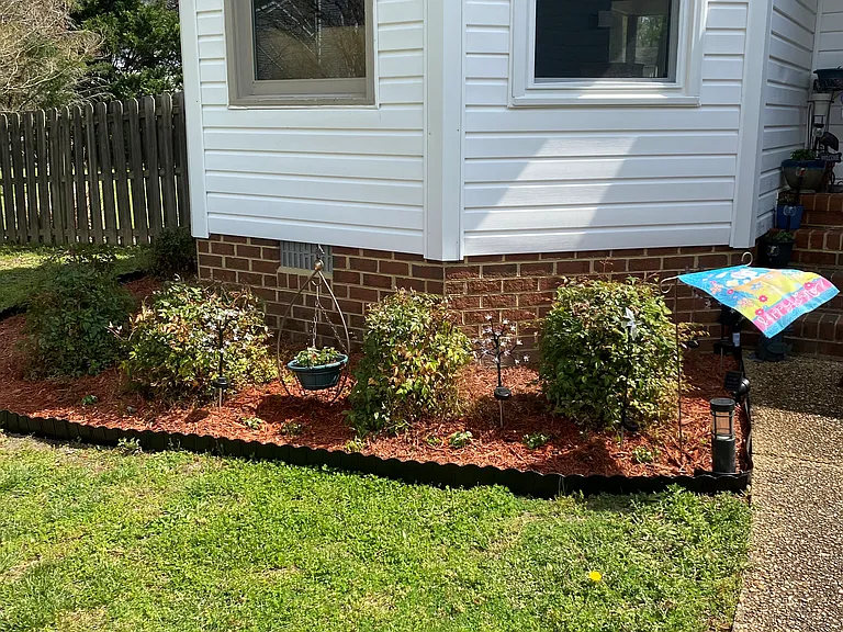 Left side garden_04042024