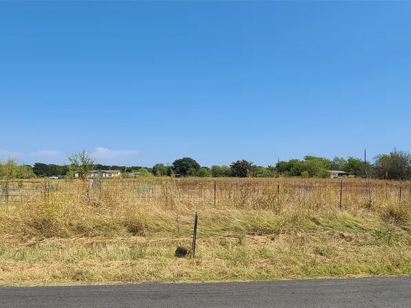 8895 County Road 3609, Quinlan, TX 75474