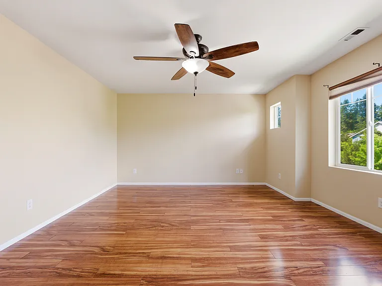 3091 Eagle Loop NE — Photo 31
