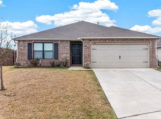 1801 Land Run Dr, El Reno, OK 73036
