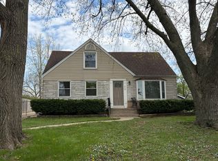619 N Edgewood Ave, Lombard, IL 60148
