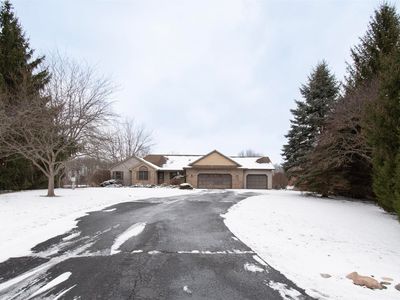 7075 N 20th Rd W, Howe, IN, 46746