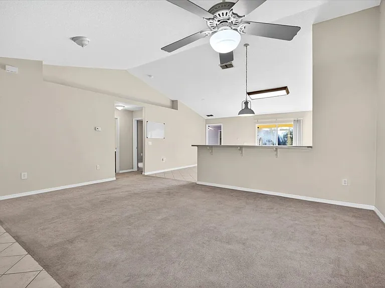 25 Rainstone Ln #A — Photo 7