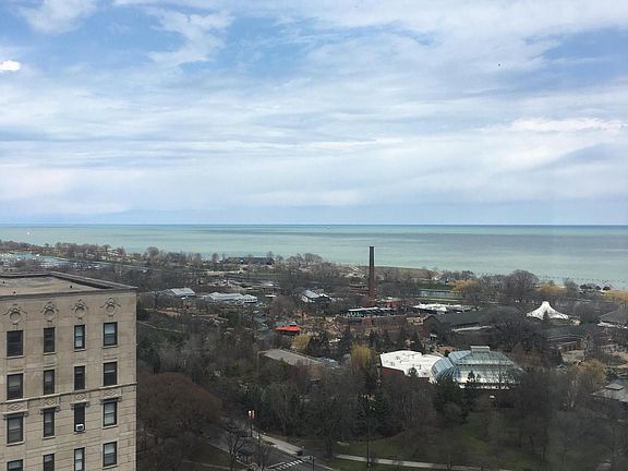 2nd image of 2020 N Lincoln Park W APT 21E