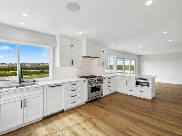 1027 Tiller Way, Corona Del Mar, CA 92625