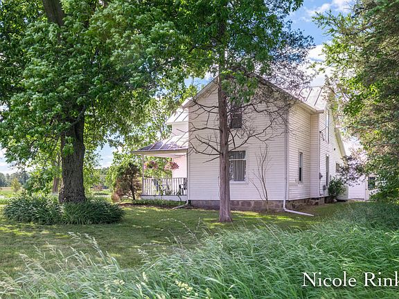 4th image of 10248 Vergennes St SE