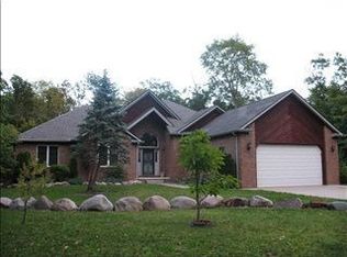 1423 S Irish Rd, Davison, MI 48423