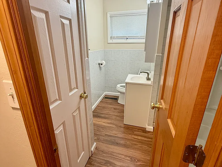 118 Barclay Rd — Photo 14
