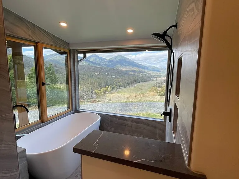 2103 Little Applegate Rd — Photo 25