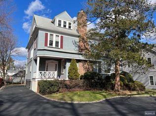 162 Grant Ave, Nutley, NJ 07110