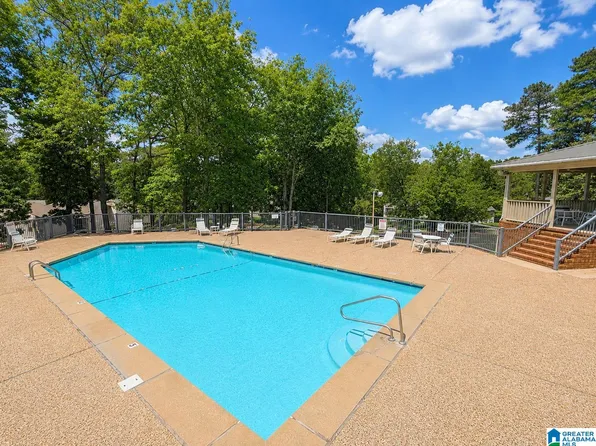 301 Gables Dr #301, Birmingham, AL 35244