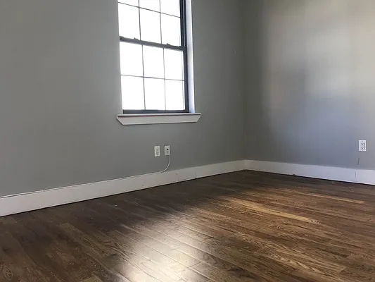 Rented by Brooklyn Group | media 18