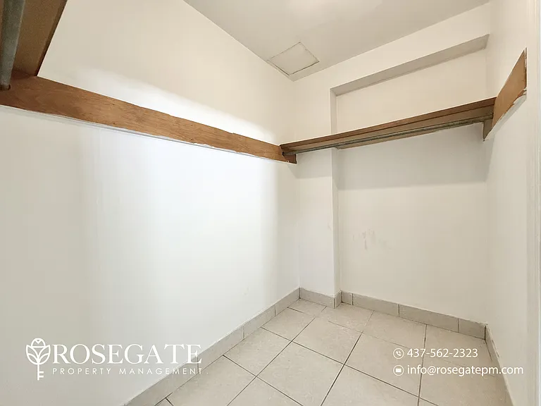 29 Orchard Park Dr #2 — Photo 11