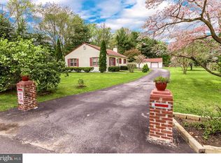 6 Lippincott Ave, Voorhees, NJ 08043