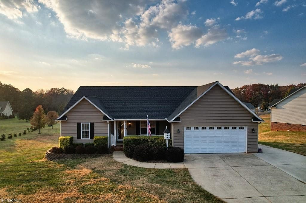 2269 Fuller Mill Rd N, Thomasville, NC 27360 Zillow
