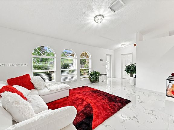 3rd image of 12629 75th Ln N