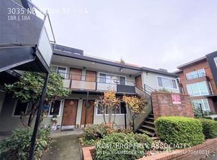 3035 NE 130th St APT 4, Seattle, WA 98125