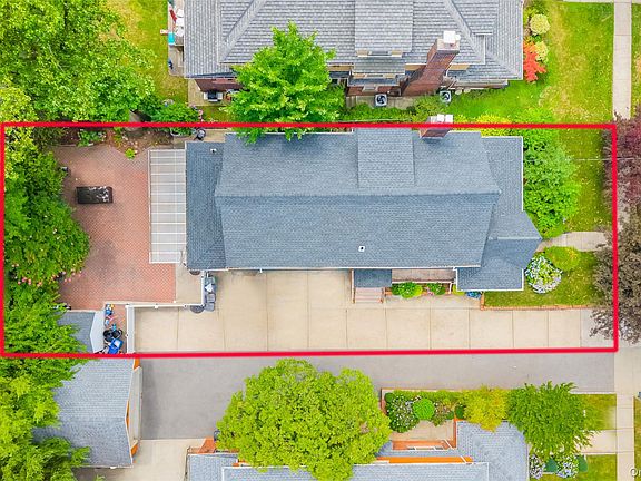 3rd image of 609 161st Street