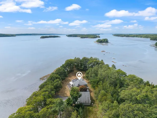 33 Tidal Run Lane, Brunswick, ME 04011