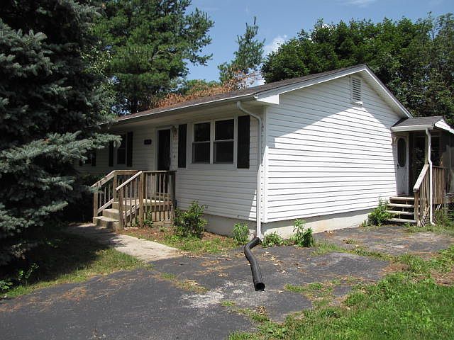 1st image of 8520 Bullington Cir