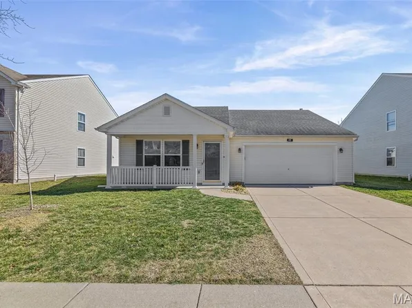 415 Falling Leaf Way, Mascoutah, IL 62258