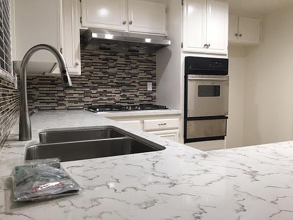 2nd image of 3033 Lazy Meadow Dr