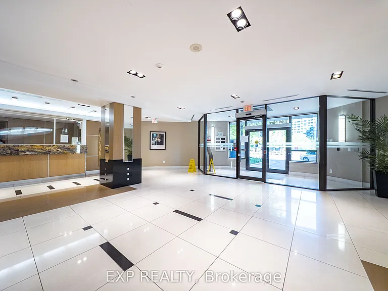 1060 Sheppard Ave W #1005 — Photo 5