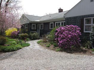 38 Chapel Rd, North Hampton, NH 03862