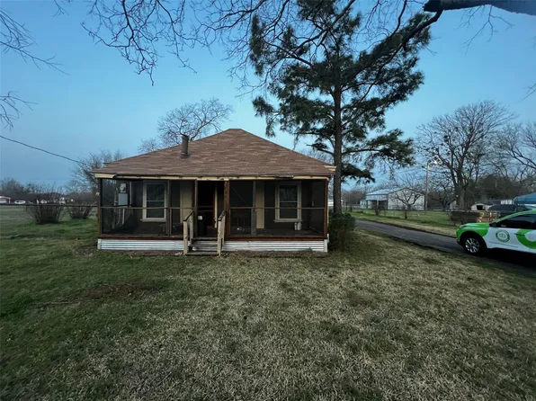 230 Rs County Rd #1530, Pt, TX 75472