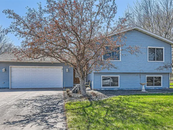 8019 122nd Ln N, Champlin, MN 55316