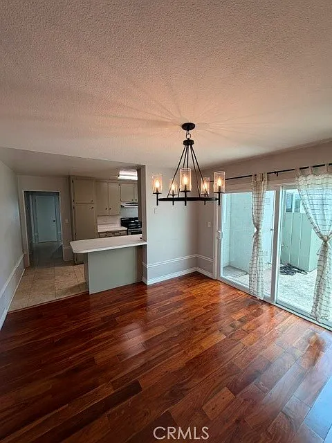 2 bed, 1198 sqft, $4,250 — Photo 4