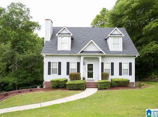 144 Twin Lakes Rd, Trussville, AL 35173