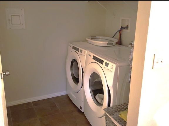 5th image of 1545 Monterey Park Dr Unit E