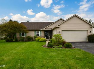 9467 Morganhill Rd, Sylvania, OH 43560