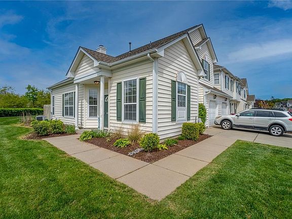 4th image of 2321 Gateshead Ct