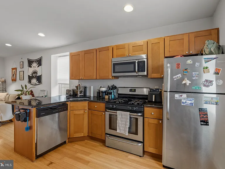 1610 Christian St #3 — Photo 3